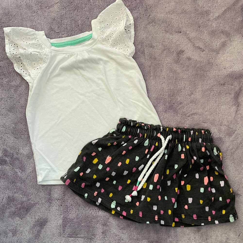 Cat&jack white tee with skirt